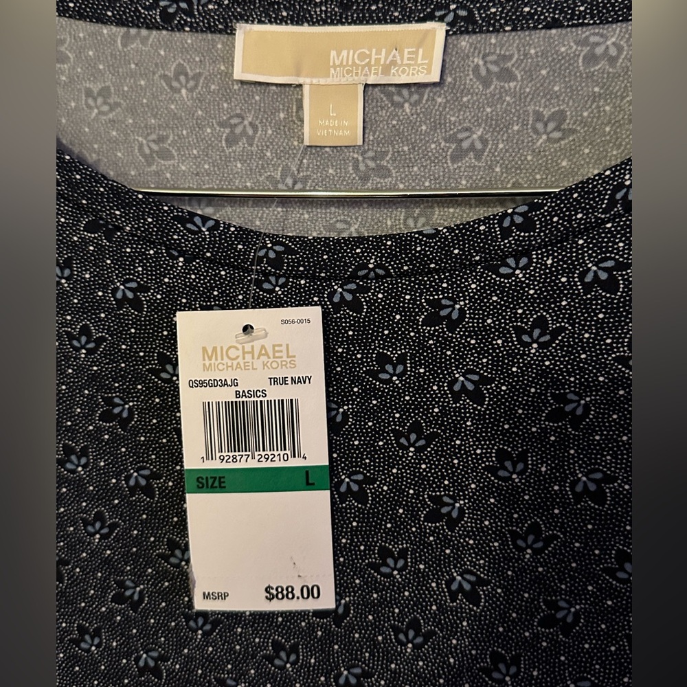 Michael‎ Kors Stretch Blue Print Blouse Women L. NWT - Picture 4 of 6